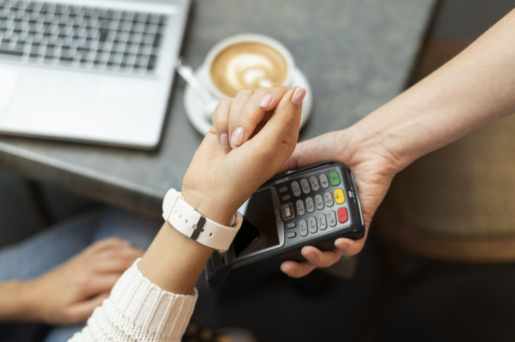 Apple Pay_.jpg Apple Pay_.jpg